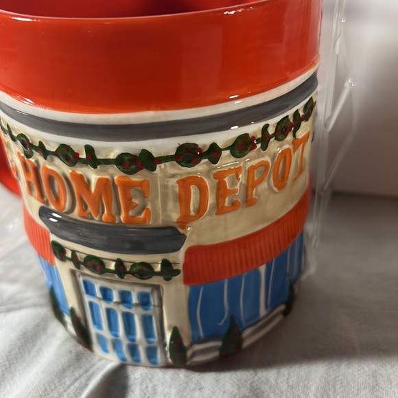 Home Depot 2014 Christmas Coffee Mug - Picture 2 of 4